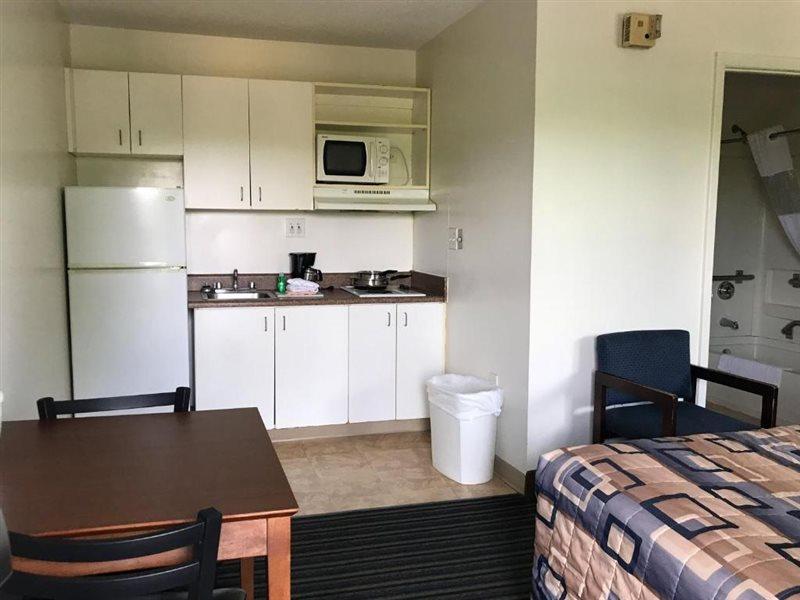Motel 6-Richmond, Va - I-64 West Генрайко Екстер'єр фото
