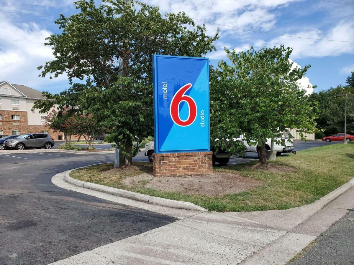 Motel 6-Richmond, Va - I-64 West Генрайко Екстер'єр фото